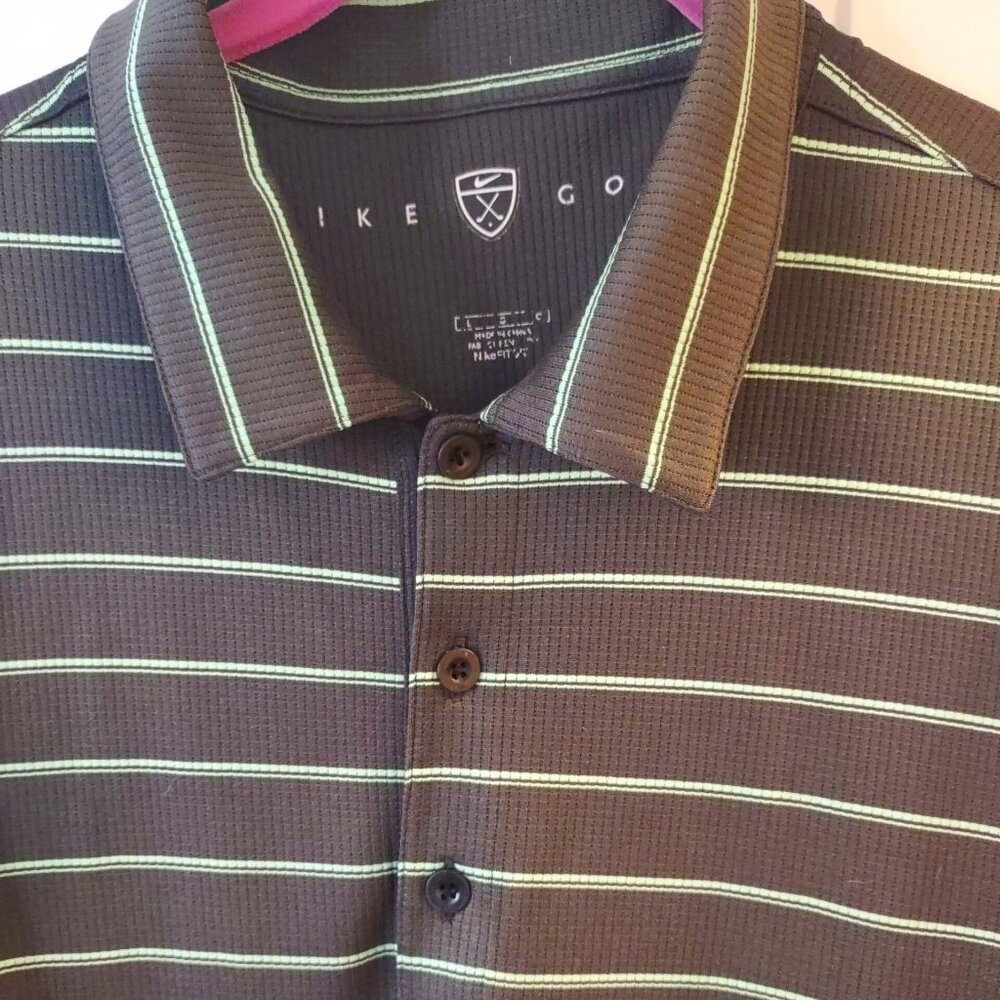 Nike Golf Men's Dark Grey with Green Stripes Short Sleeve Polo Size Large